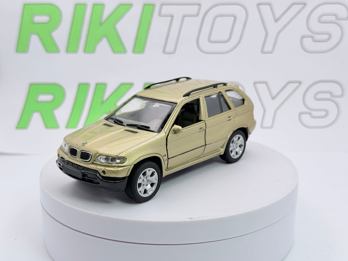 BMW X5 4.4 i Welly 1/41 Oro