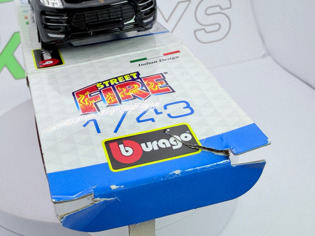 Porsche Macan Turbo Burago 1/43 Nero