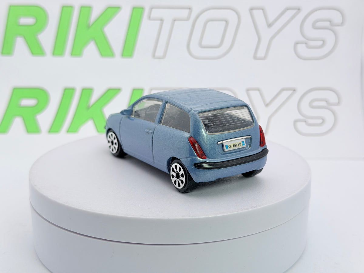 Lancia Ypsilon Burago 1/43 Azzurro metallizzato