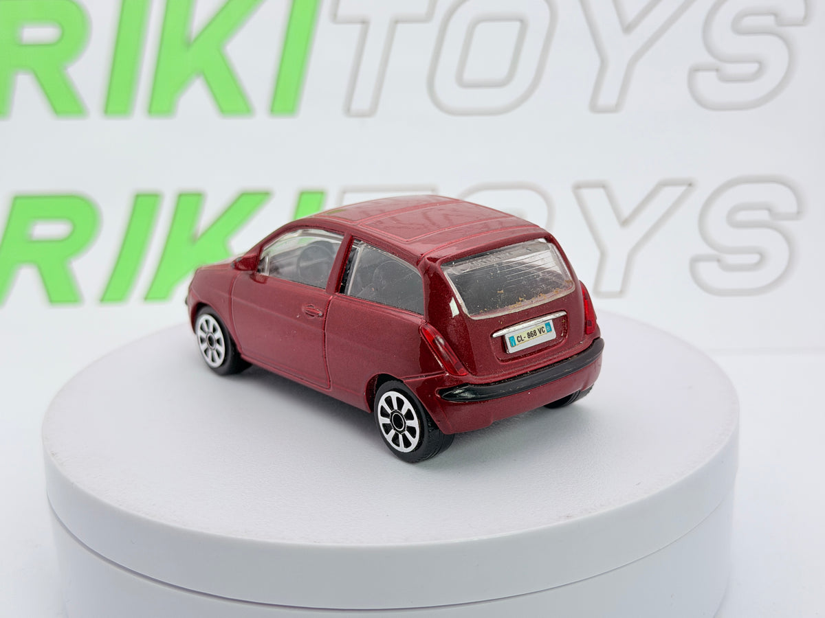 Lancia Ypsilon Burago 1/43 Rosso metallizzato