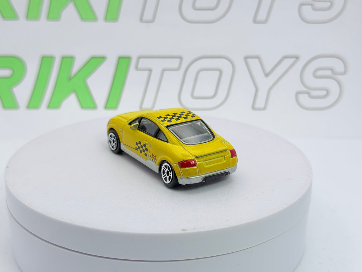 Audi TT Coupé RealToy 1/55 Giallo