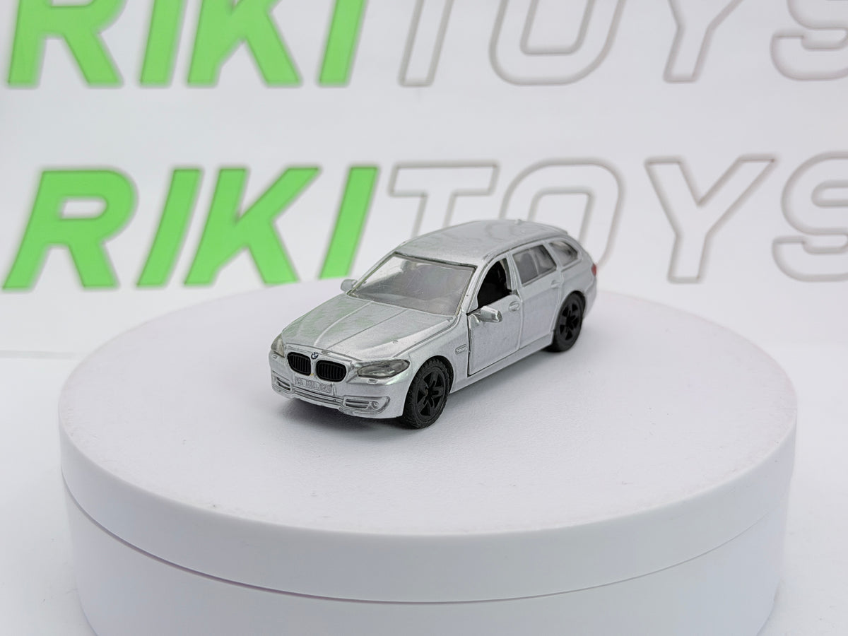 BMW Serie 5 Touring Siku Argento