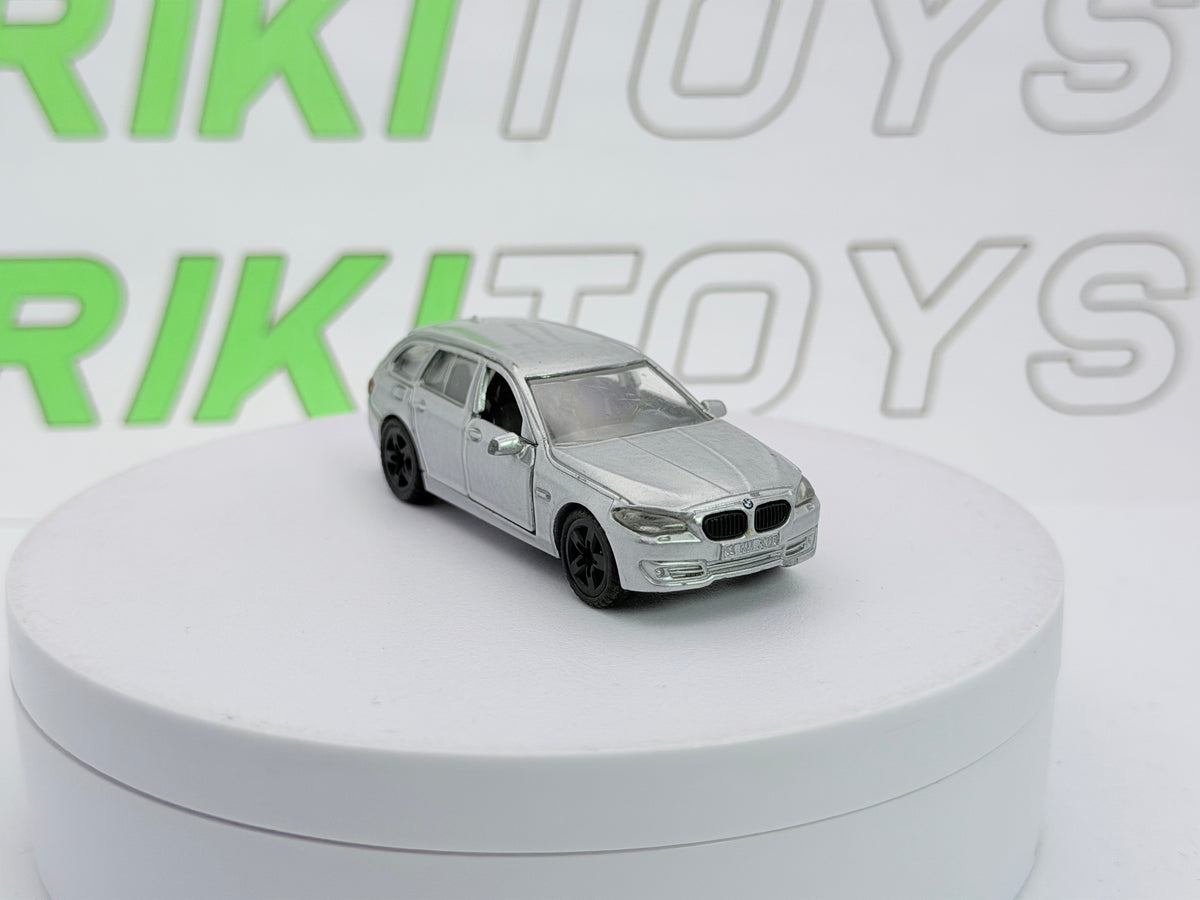 BMW Serie 5 Touring Siku Argento