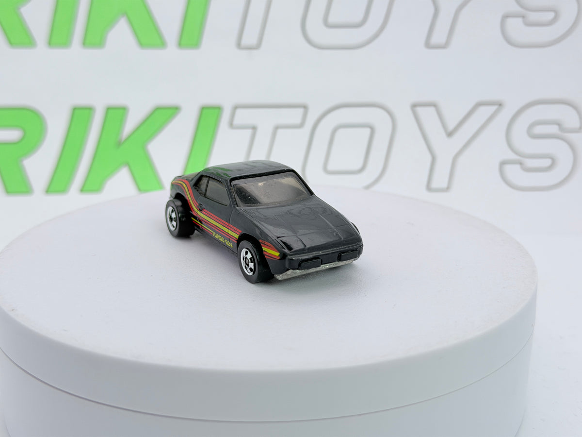 Porsche 924 Up Front Hot Wheels Nero