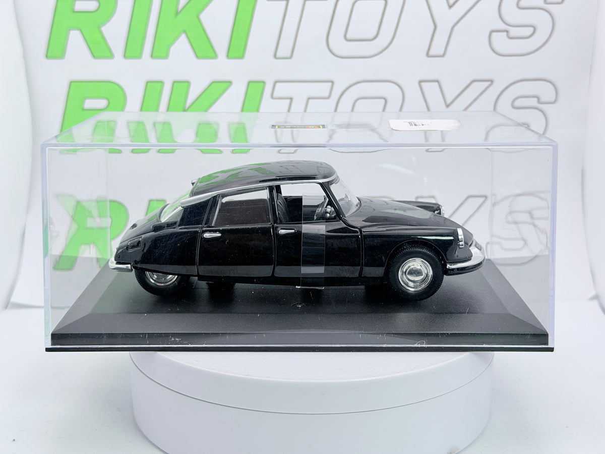 Citroen DS 19 Burago 1/32 Bianco 1959