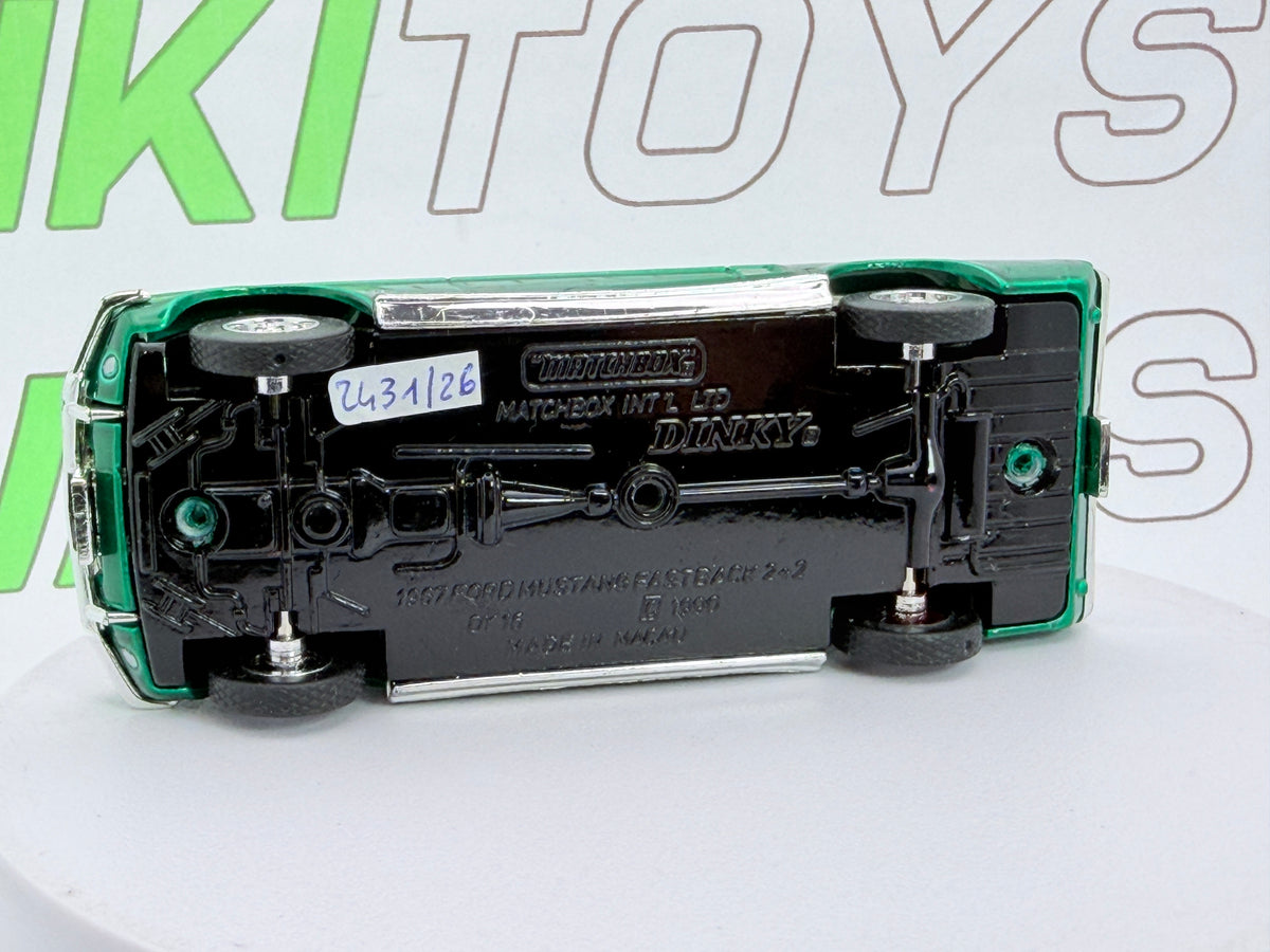 Ford Mustang Fastback Dinky Toys 1/43 Verde 1967