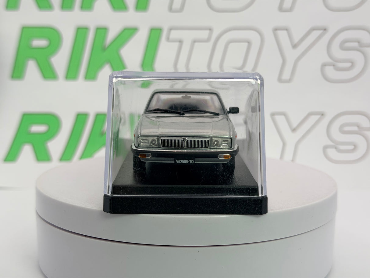 Lancia Gamma berlina Norev 1/43 Argento 1980