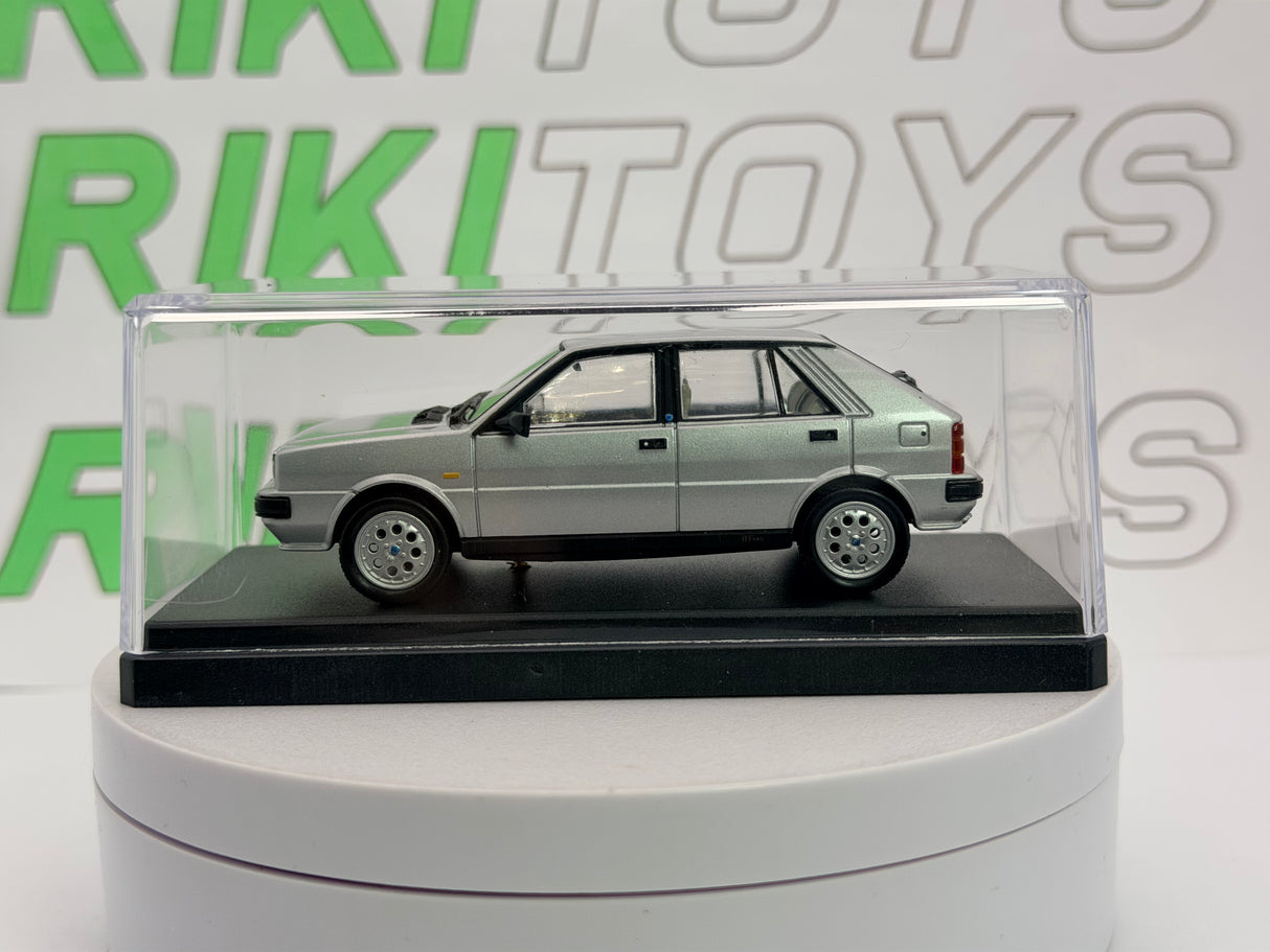 Lancia Delta 4WD Edicola 1/43 Argento 1986