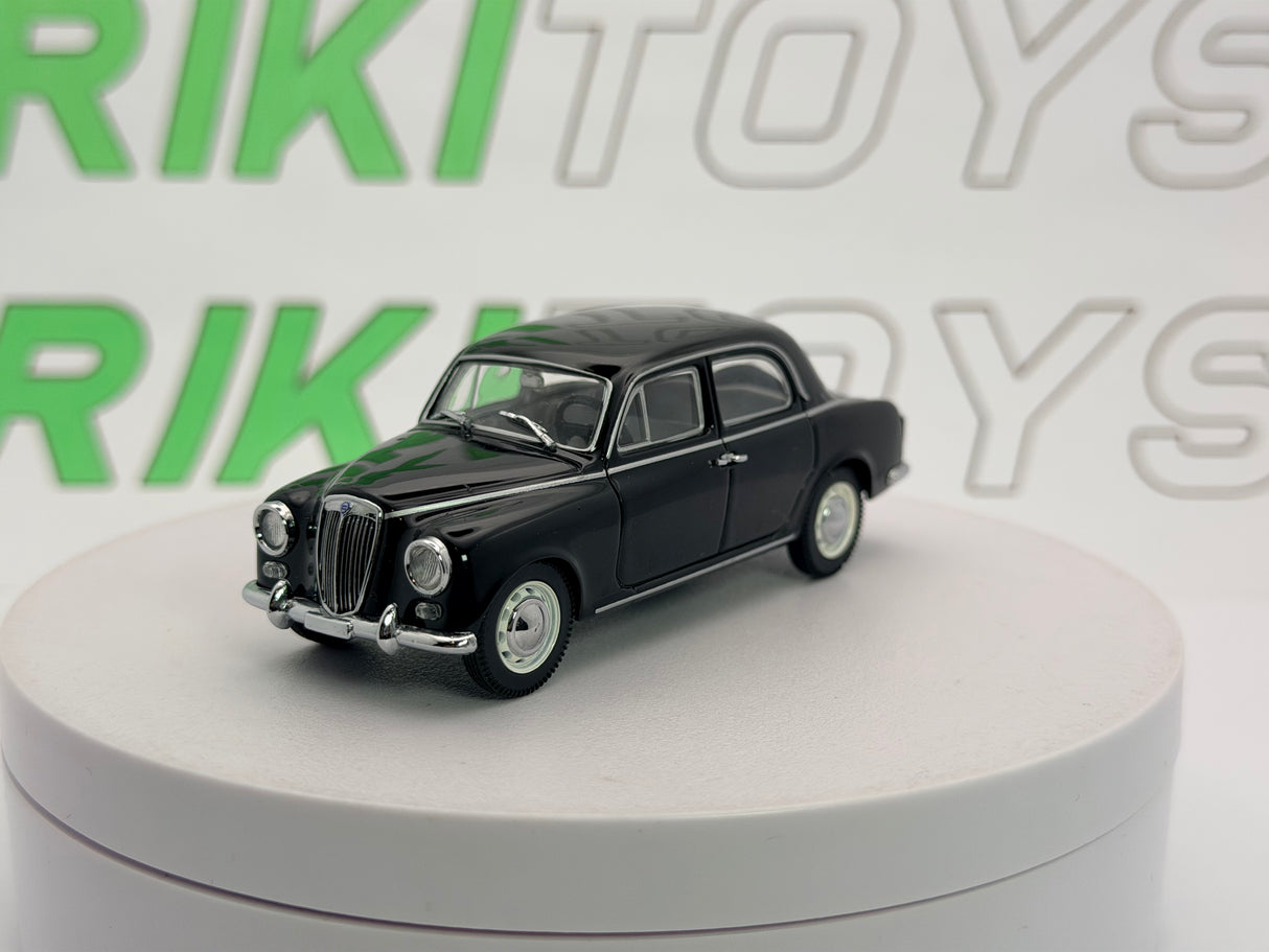 Lancia Appia 2a serie Norev 1/43 Nero 1956