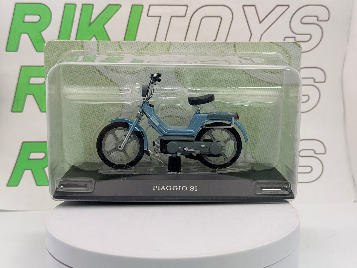 Piaggio SI Edicola 1/18 Azzurro metallizzato