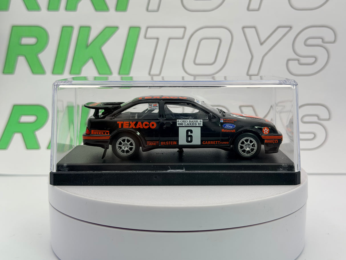 Ford Sierra Coswort Edicola 1/43 Nero 1987