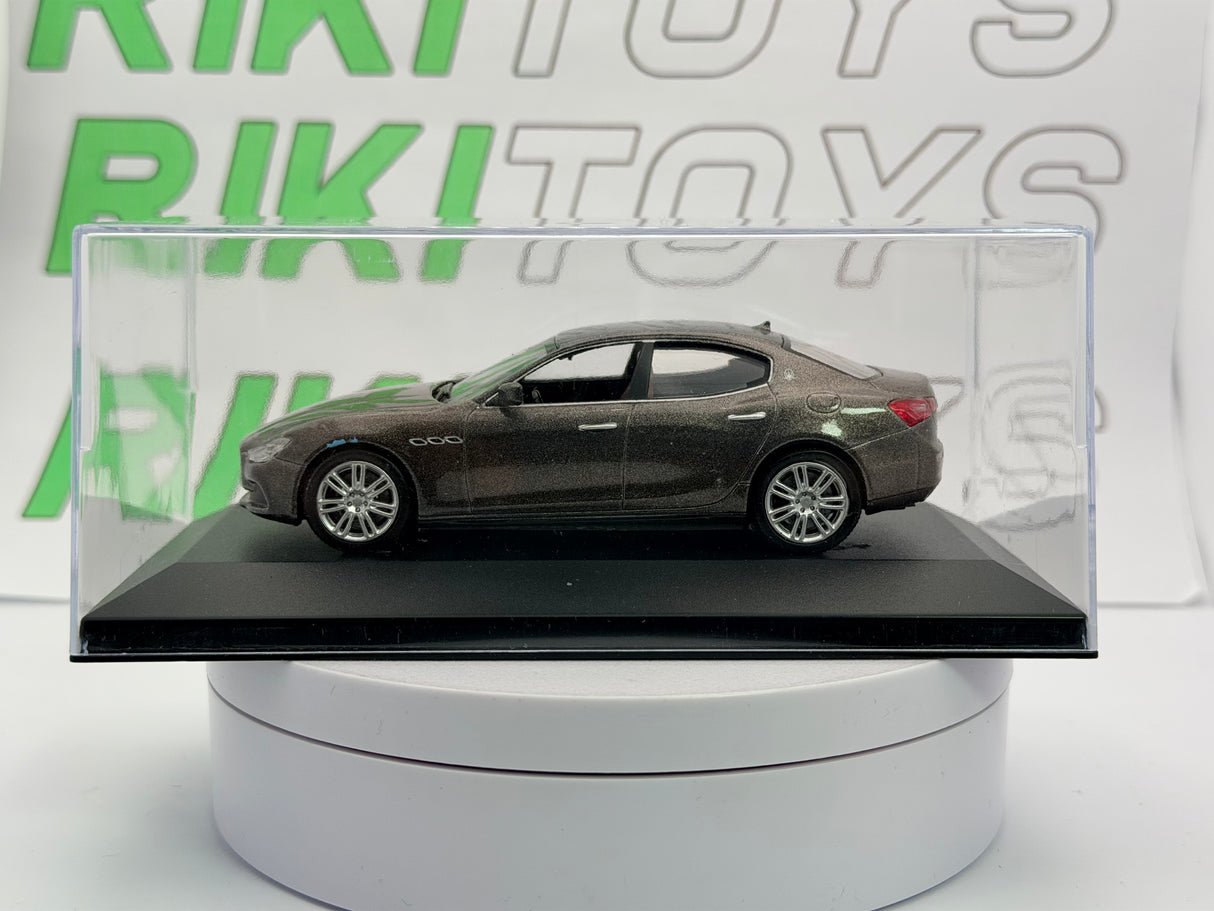 Maserati Ghibli Edicola 1/43 Grigio 2013