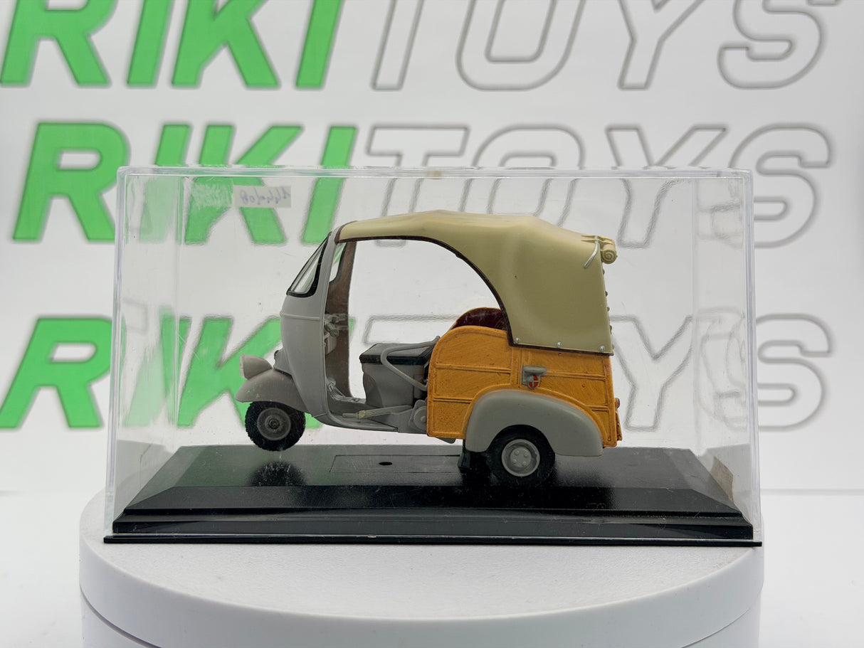 Piaggio Ape Calessino Italeri 1/32 Grigio 1956