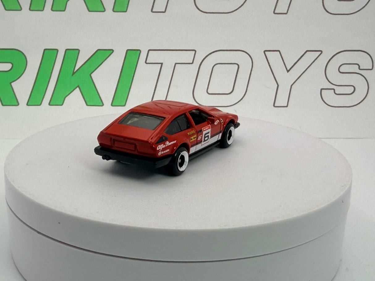 Alfa Romeo GTV 6 3000 Hot Wheels 1/60 Rosso 1983