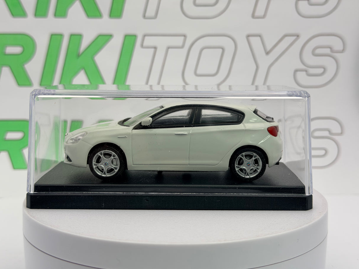 Alfa Romeo Giulietta Motorama 1/43 Bianco 2009