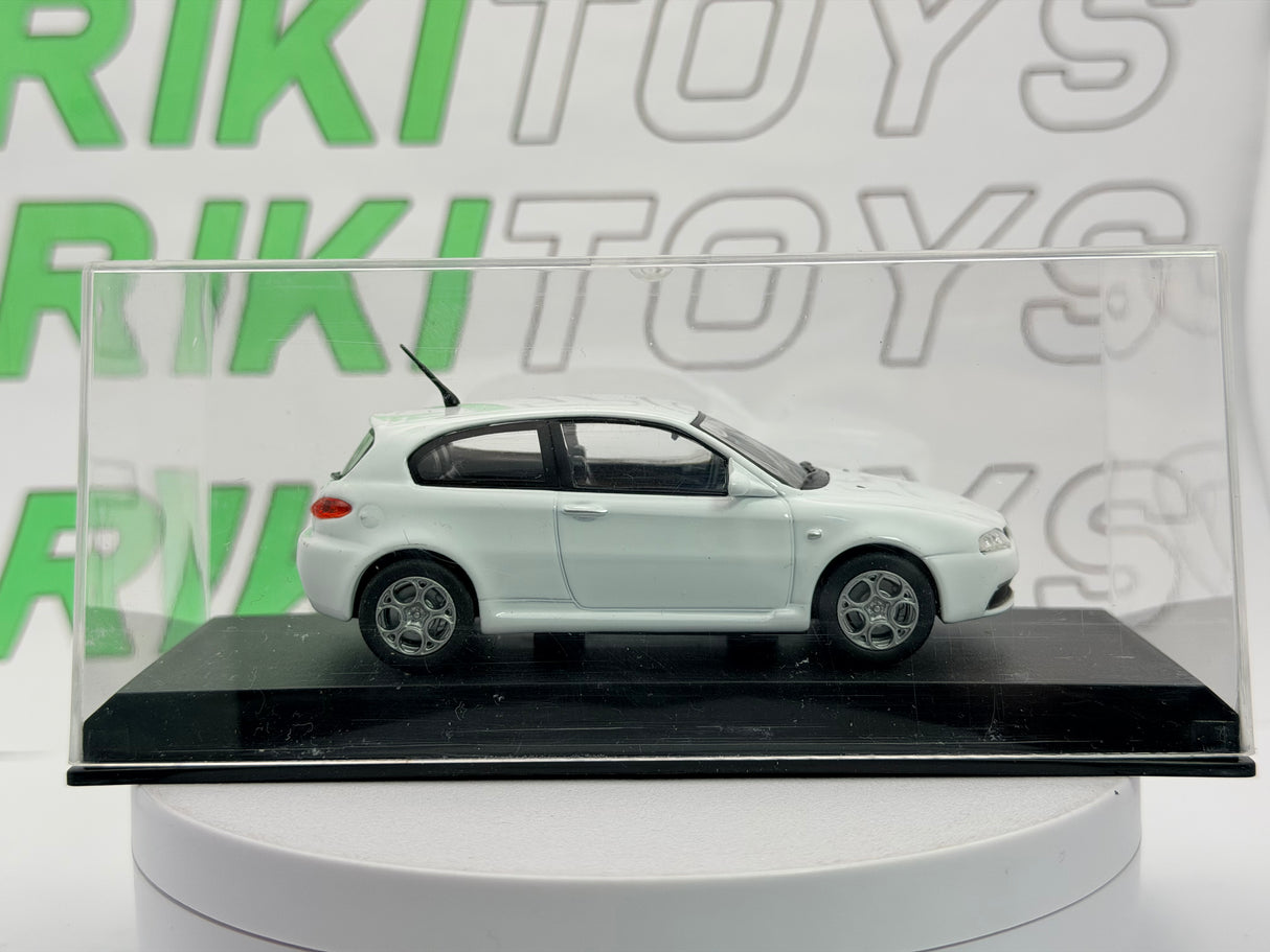 Alfa Romeo 147 GTA Edison 1/43 Bianco 2002