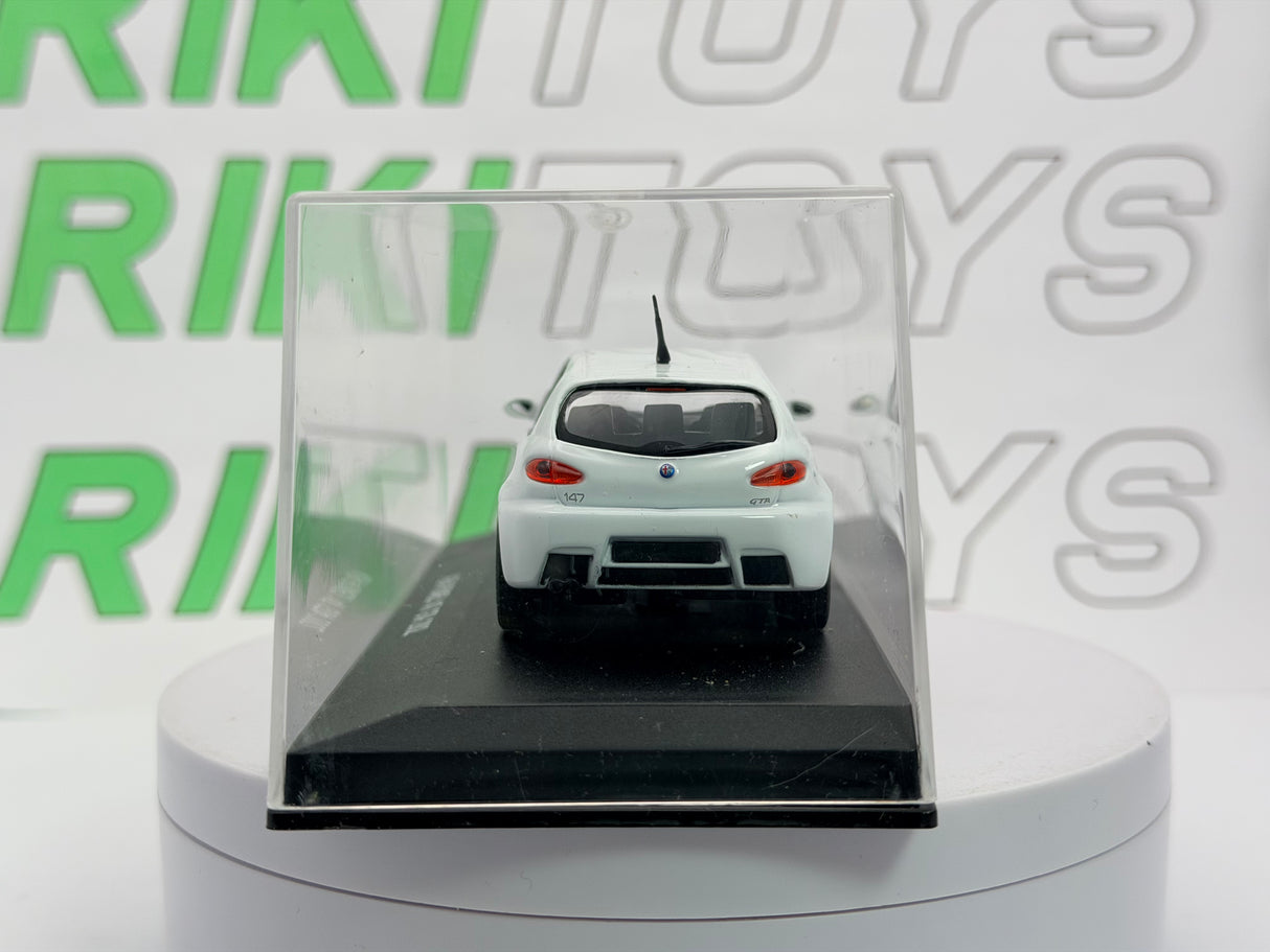 Alfa Romeo 147 GTA Edison 1/43 Bianco 2002