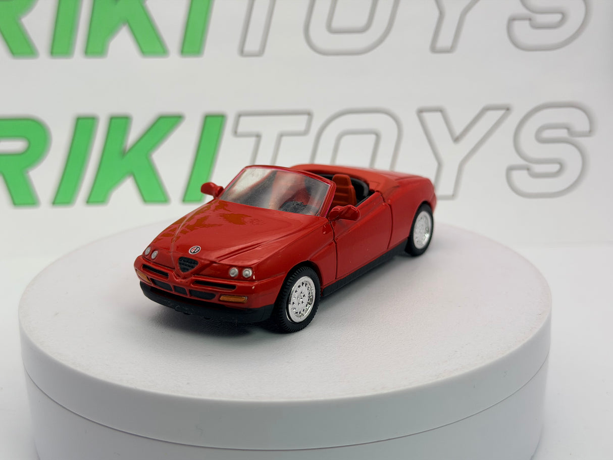 Alfa Romeo Spider (916) New Ray 1/43 Rosso