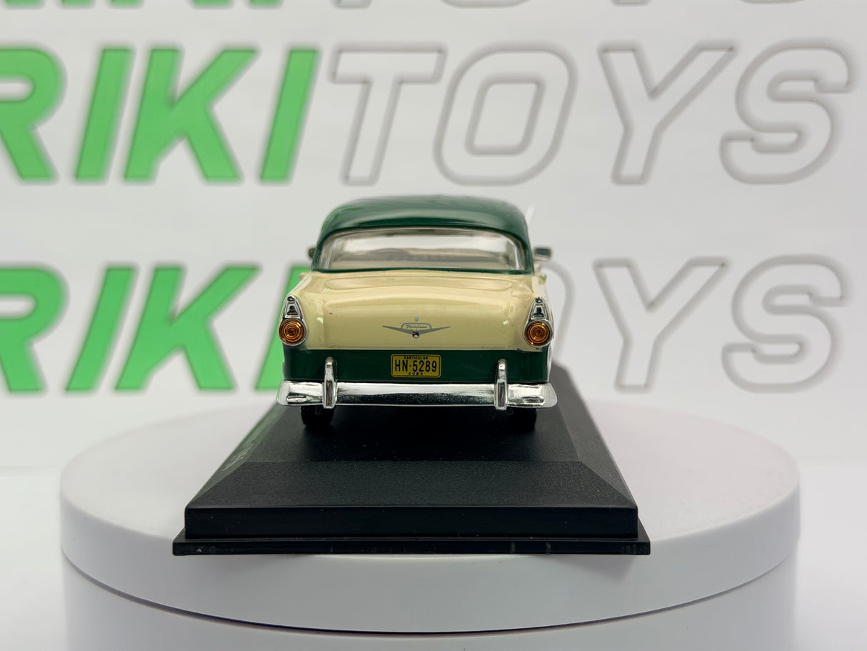 Ford Fairlane Edicola 1/43 Verde 1956