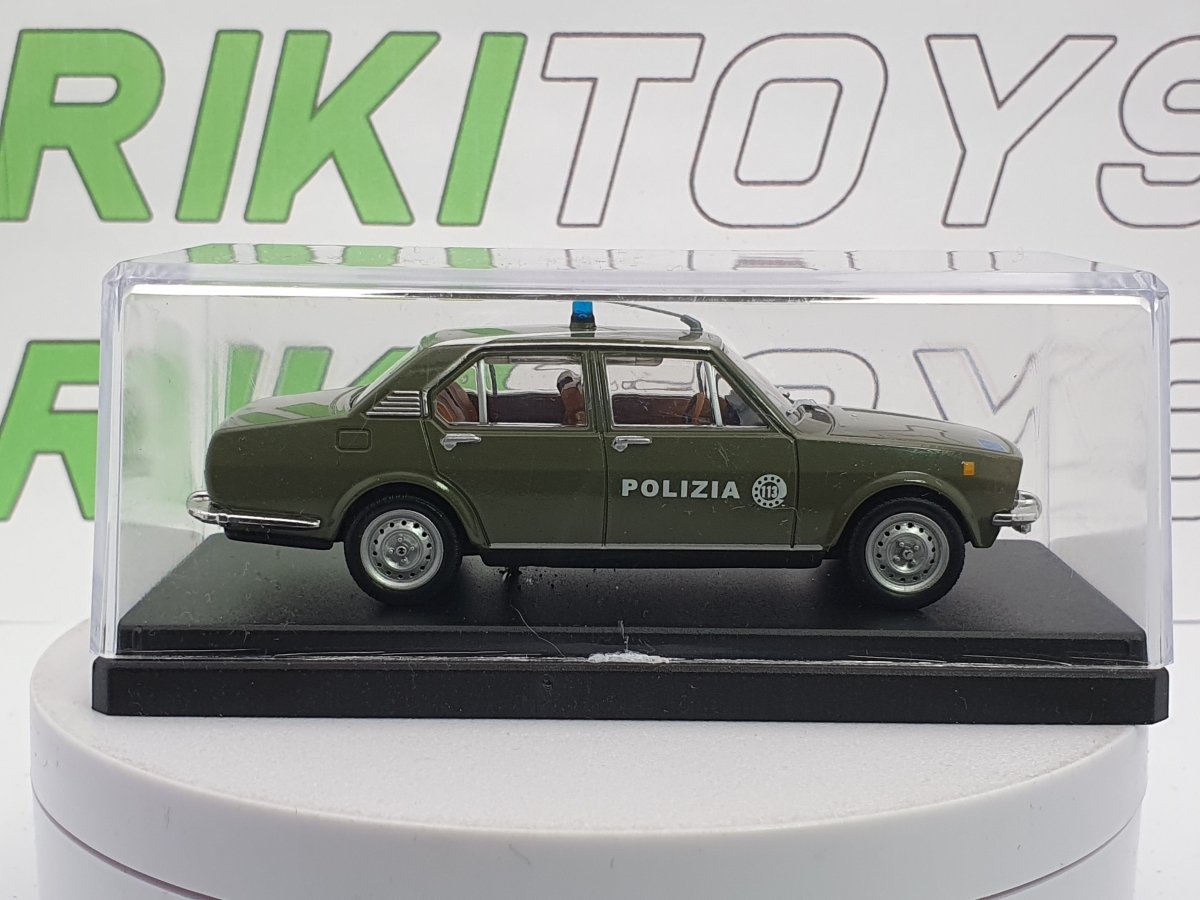 Alfa Romeo Alfetta Berlina Edicola 1/43 Verde 1972 - RikiToys - Edicola