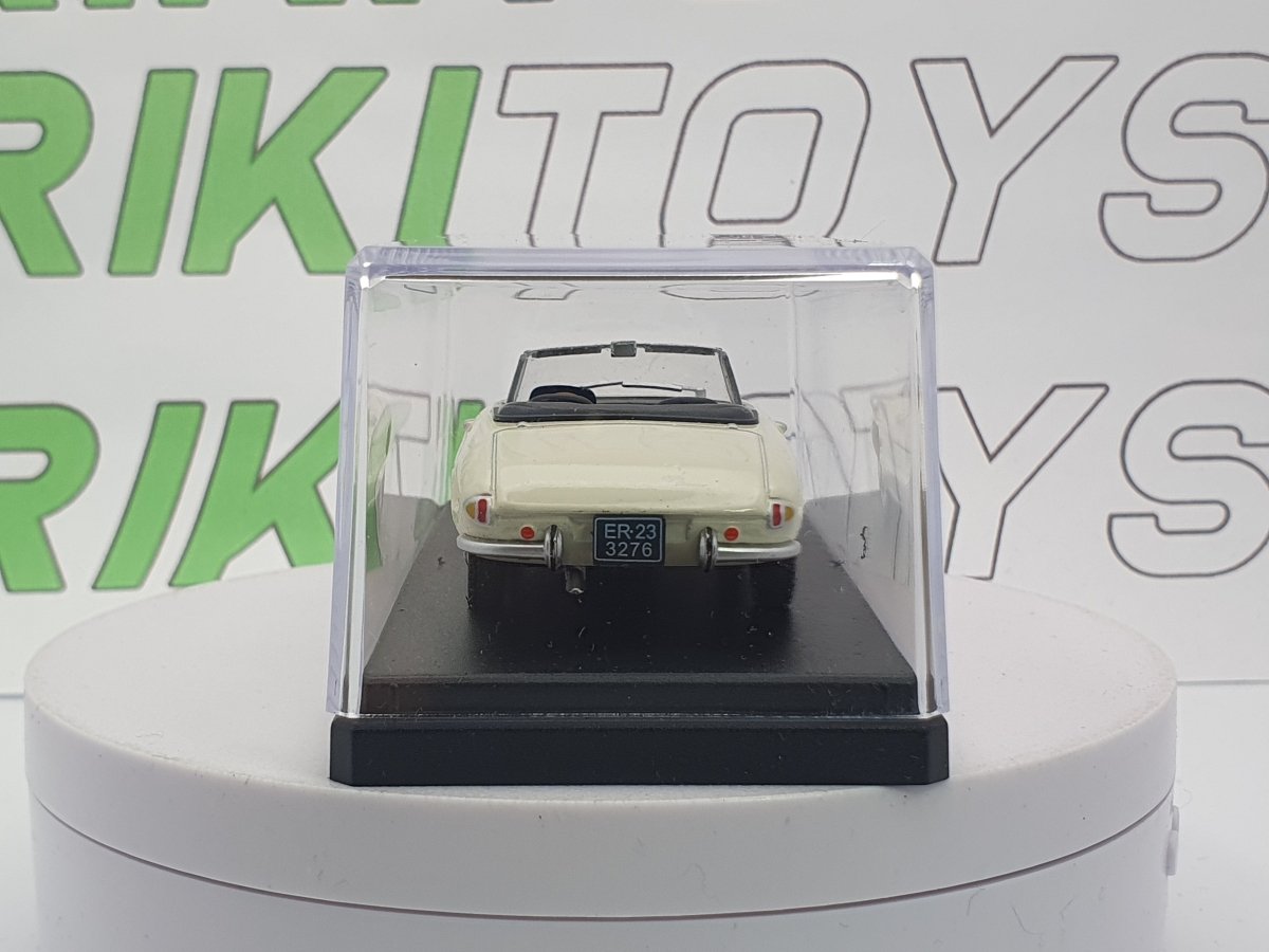 Alfa Romeo Duetto Osso di Seppia Edicola 1/43 Bianco 1966 - RikiToys - Edicola