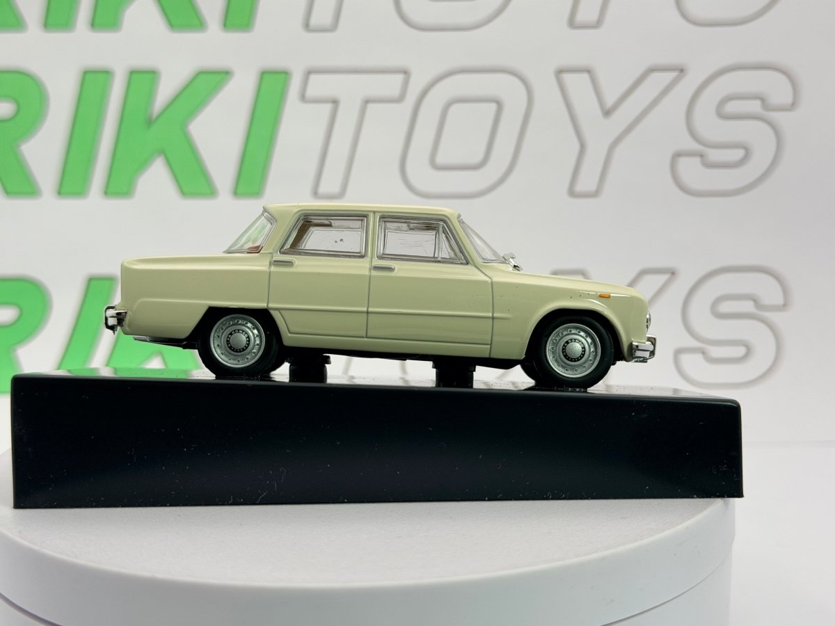 Alfa Romeo Giulia Super Berlina Edicola 1/43 Bianco - RikiToys - Edicola
