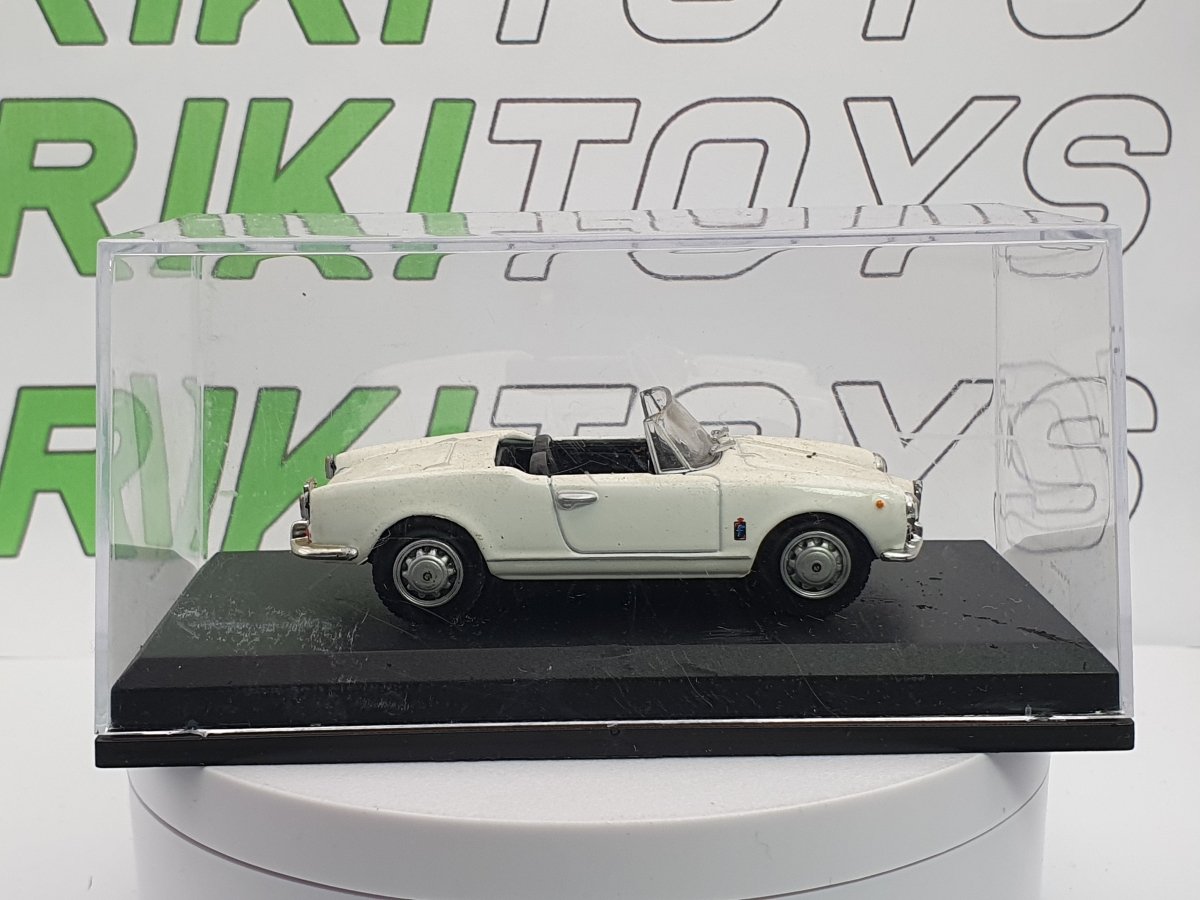 Alfa Romeo Giulietta Spider Edicola 1/43 Bianco - RikiToys - Edicola#