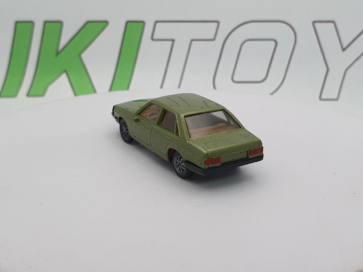 Audi 100 GL 1/87 Verde 1976 - RikiToys - RikiToys
