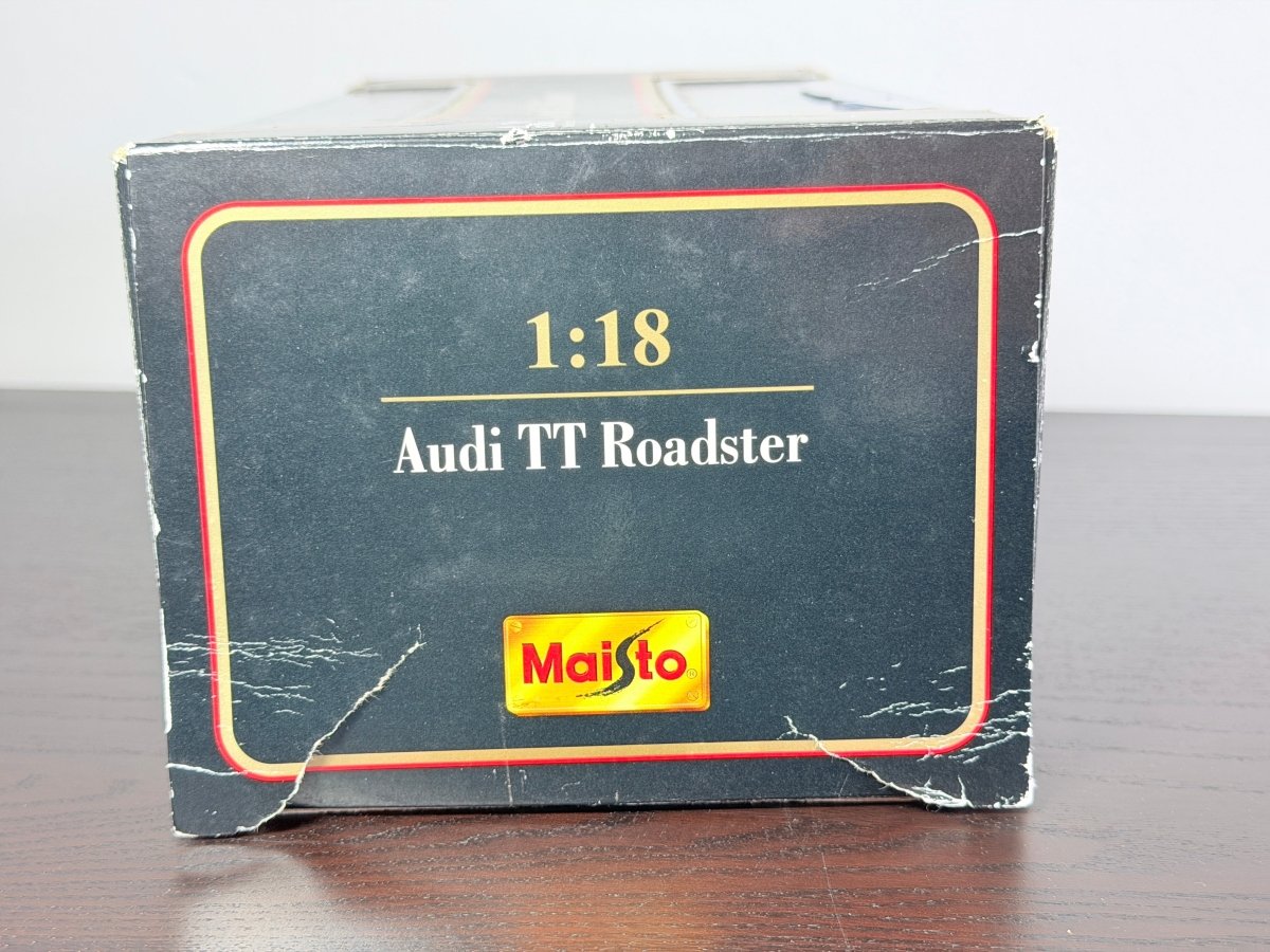 Audi TT Cabrio MK 1 Maisto 1/18 Rosso 1999 - RikiToys - Maisto#