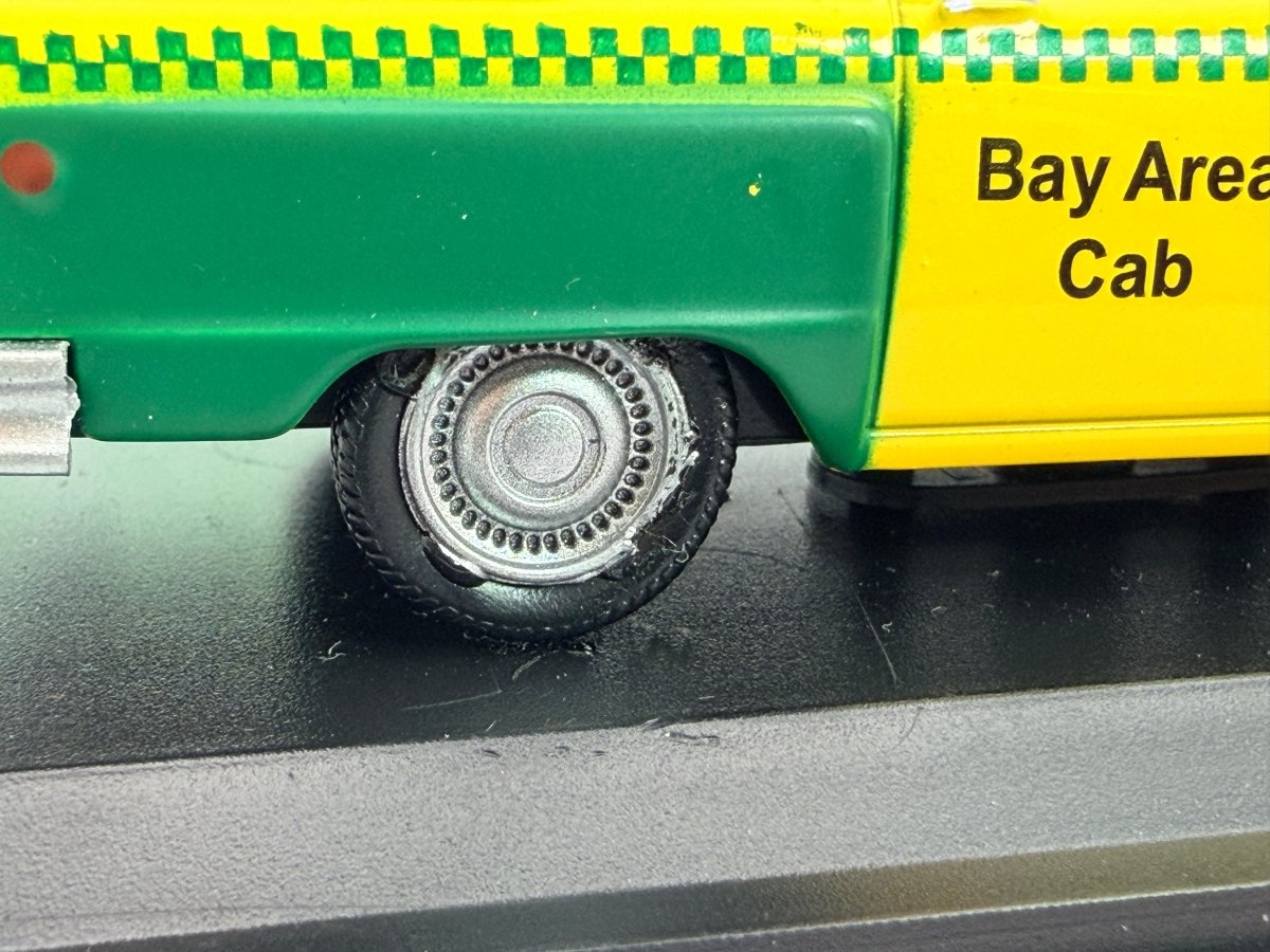 Checker Taxi Edicola 1/43 Giallo - RikiToys - Edicola