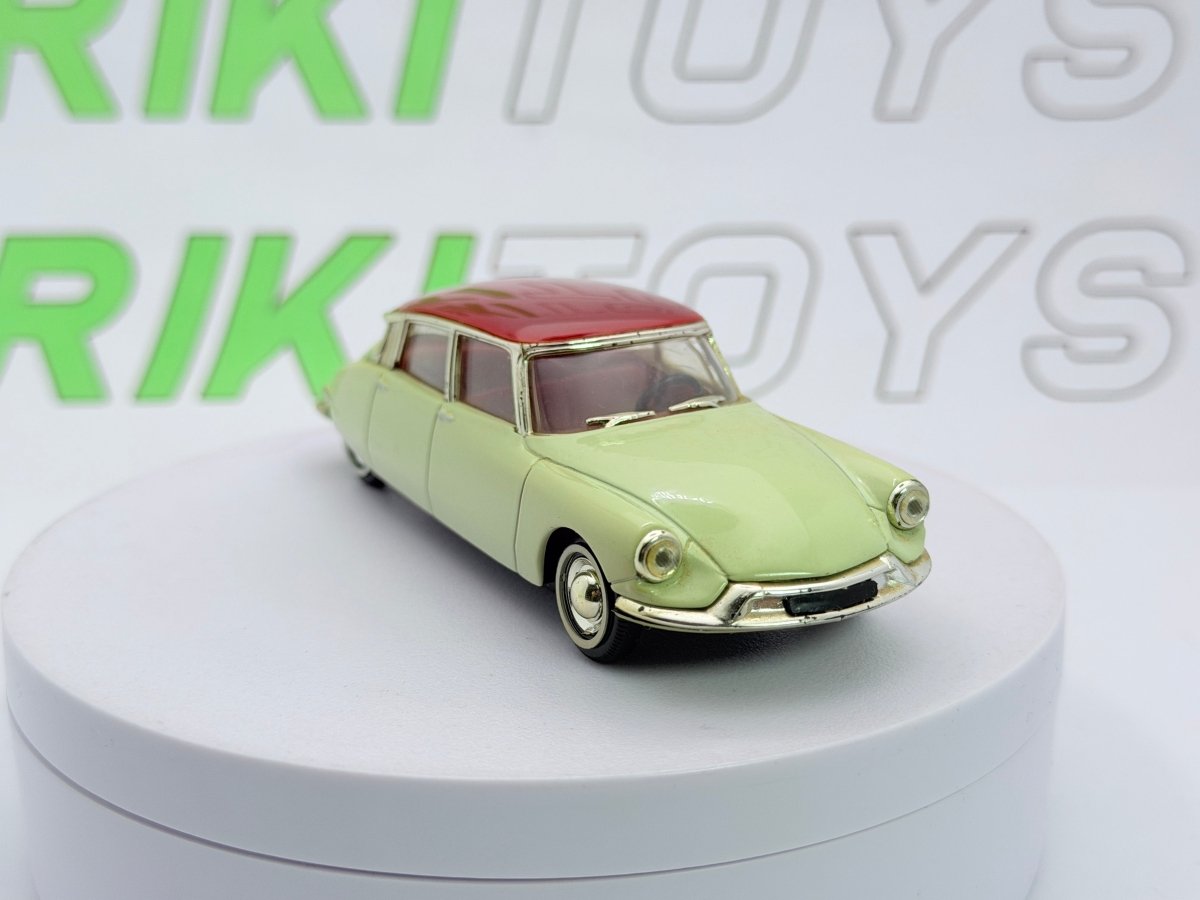 Citroen DS 19 Solido 1/43 Beige - RikiToys - Solido