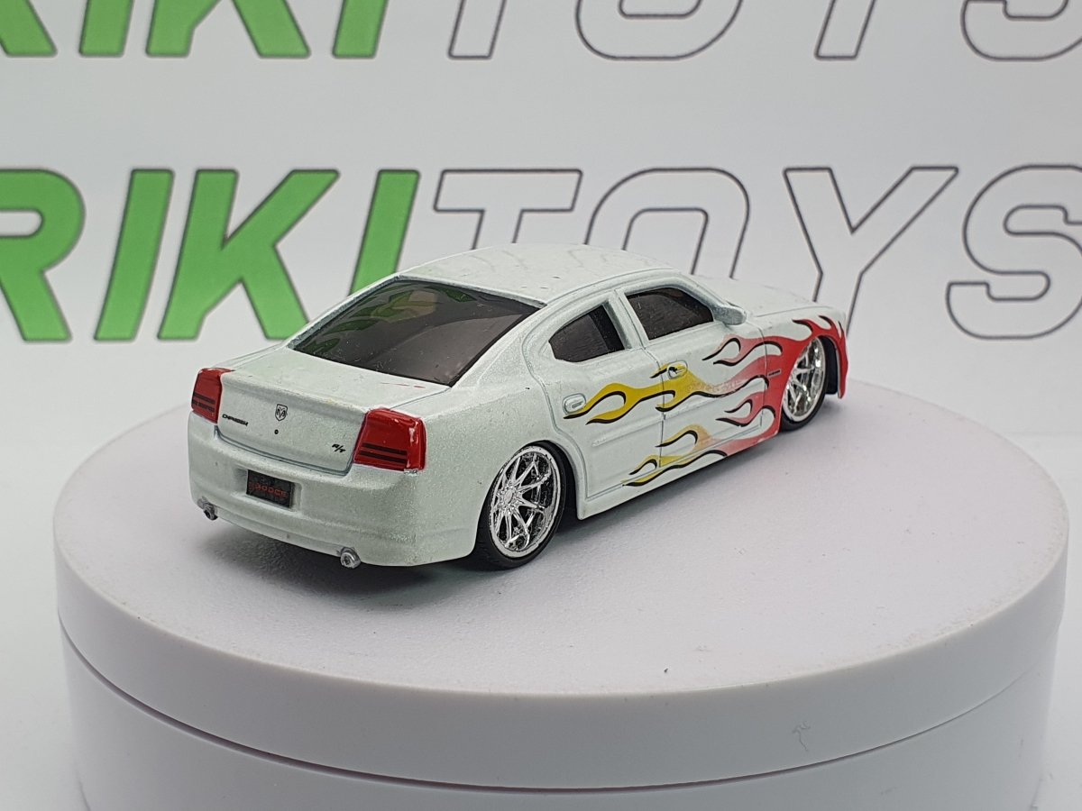 Dodge Charger RT Burago 1/43 Bianco 2006 - RikiToys - Burago
