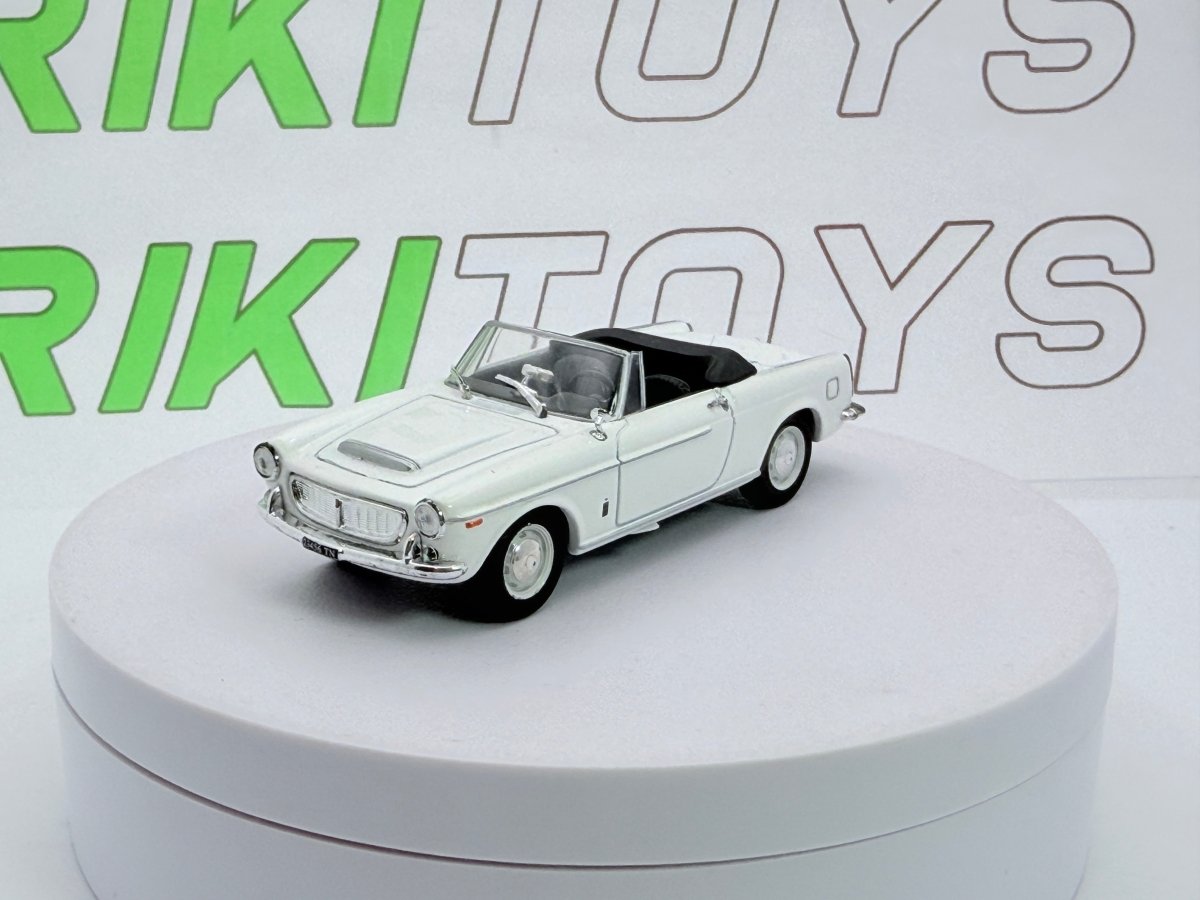 Fiat 1200 Cabrio Norev 1/43 Bianco - RikiToys - Norev