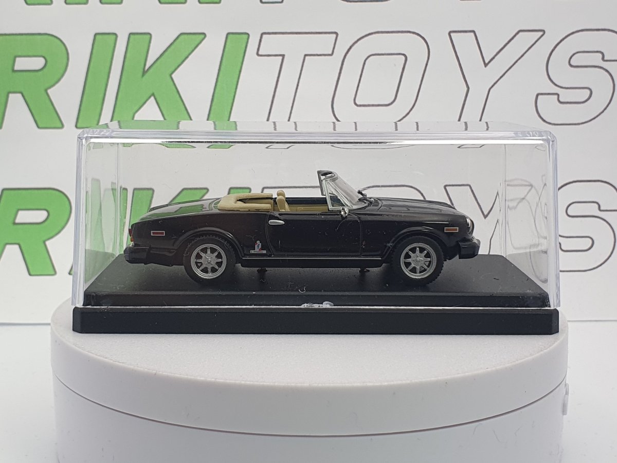 Fiat 124 Spider USA Edicola 1/43 Nero - RikiToys - Edicola