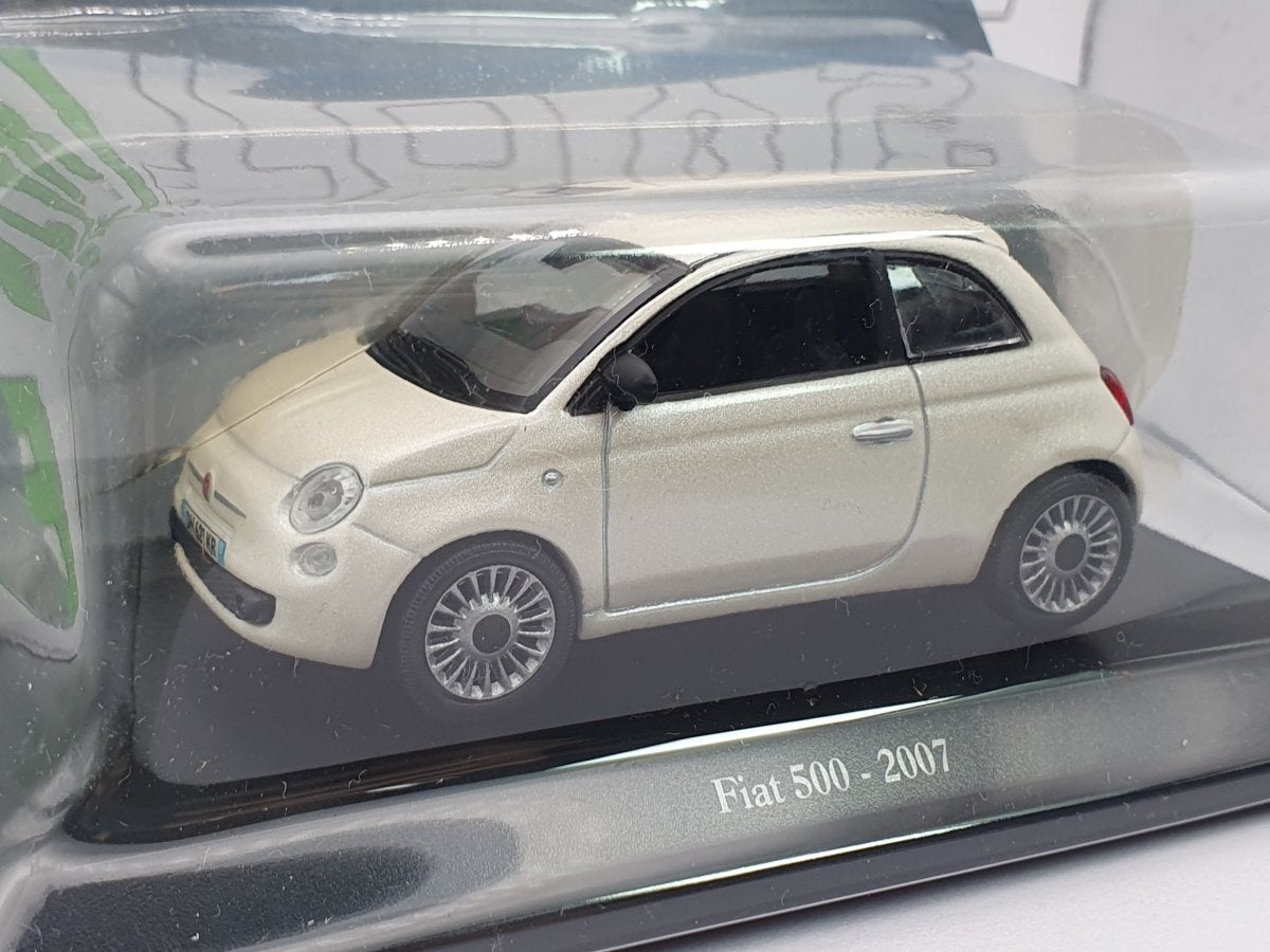 Fiat 500 Norev 1/43 Bianco 2007 - RikiToys - Norev