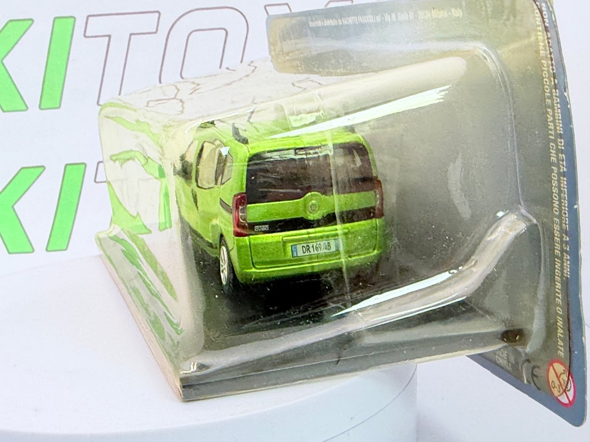 Fiat Qubo Norev 1/43 Verde 2008 - RikiToys - Norev