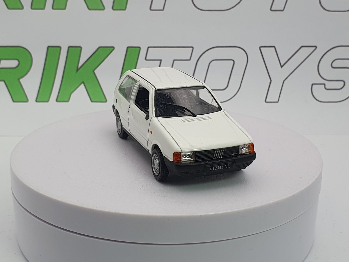 Fiat Uno 45 Norev 1/43 Bianco 1983 - RikiToys - Norev