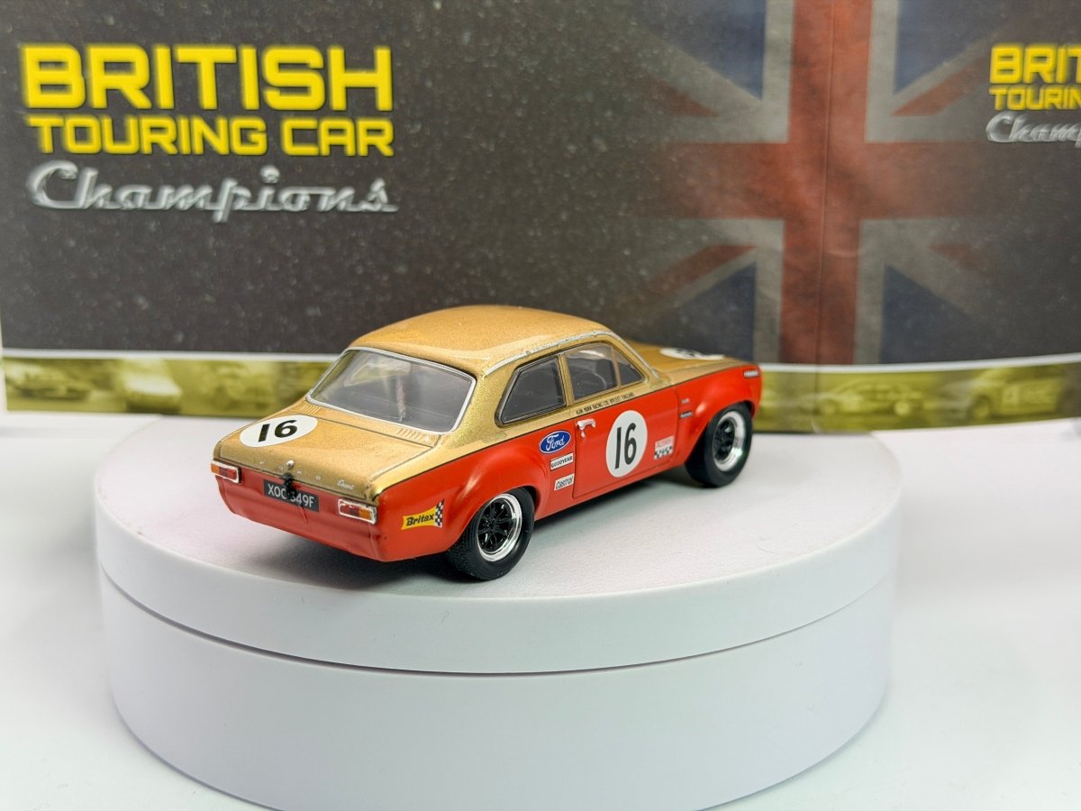 Ford Escort MK1 Edicola 1/43 Rosso - RikiToys - Edicola