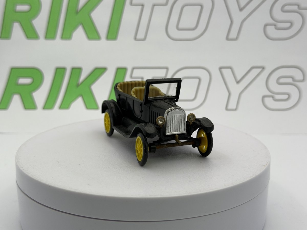 Ford T Cabriolet Politoys Plastica 1/41 Nero 1919 - RikiToys - Politoys Plastica