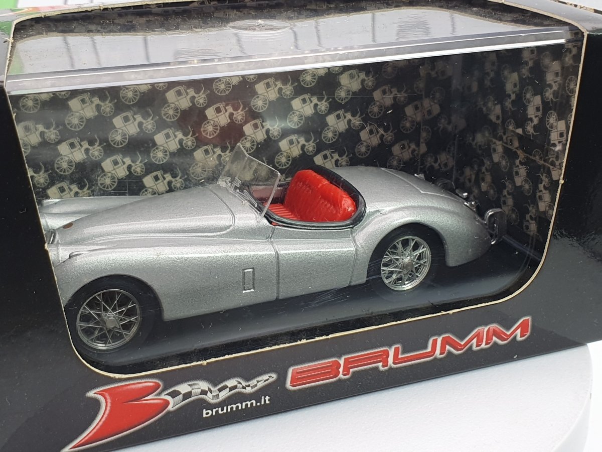 Jaguar XK 120 Spider Brumm 1/43 Argento 1948 - RikiToys - Brumm