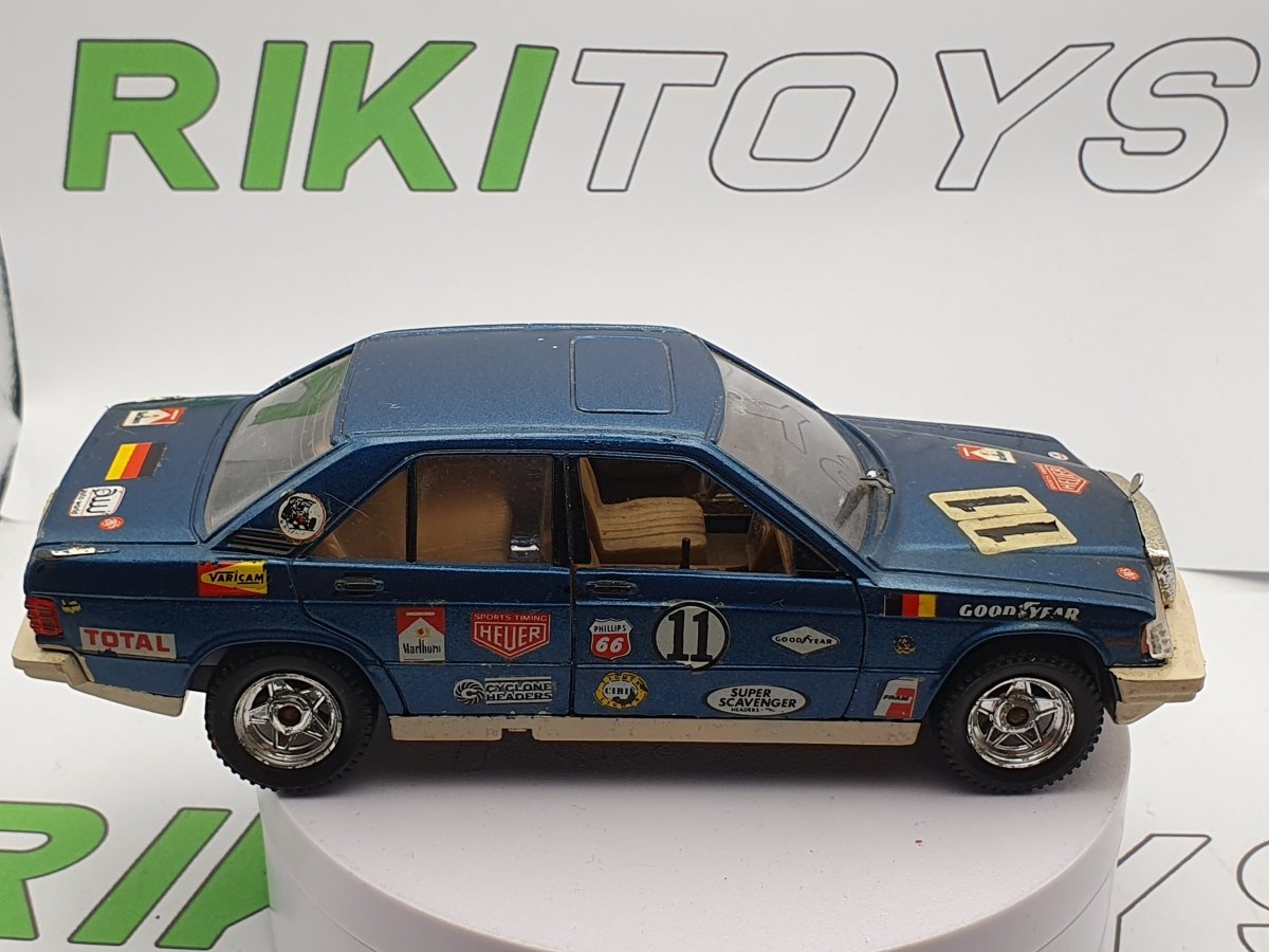 Mercedes Benz 190 E Polistil 1/24 - RikiToys - Polistil#
