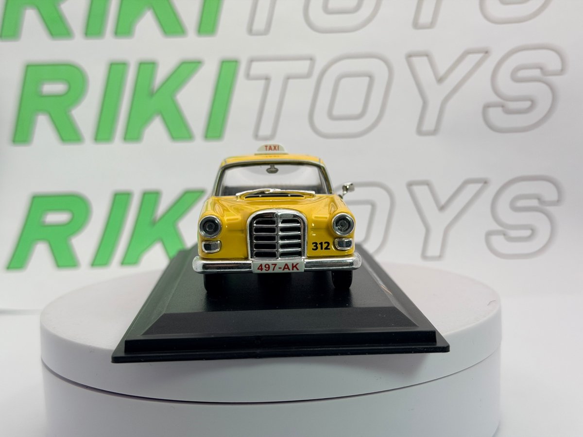Mercedes Benz 200 Edicola 1/43 Giallo - RikiToys - Edicola