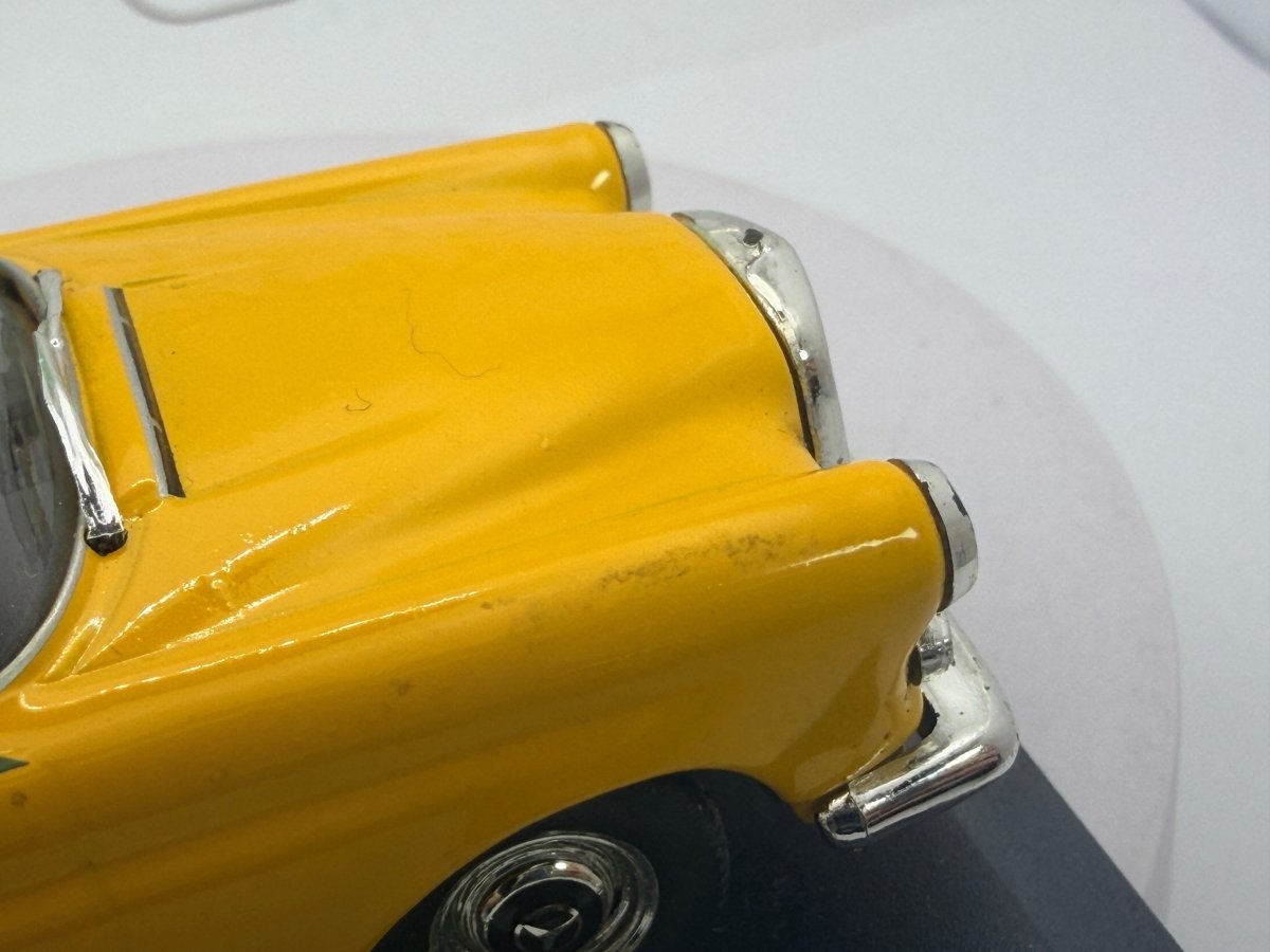 Mercedes Benz 200 Edicola 1/43 Giallo - RikiToys - Edicola