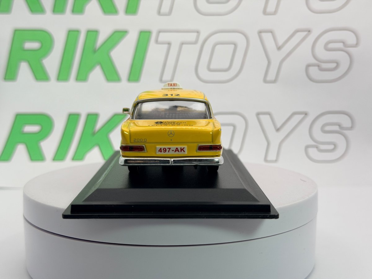 Mercedes Benz 200 Edicola 1/43 Giallo - RikiToys - Edicola