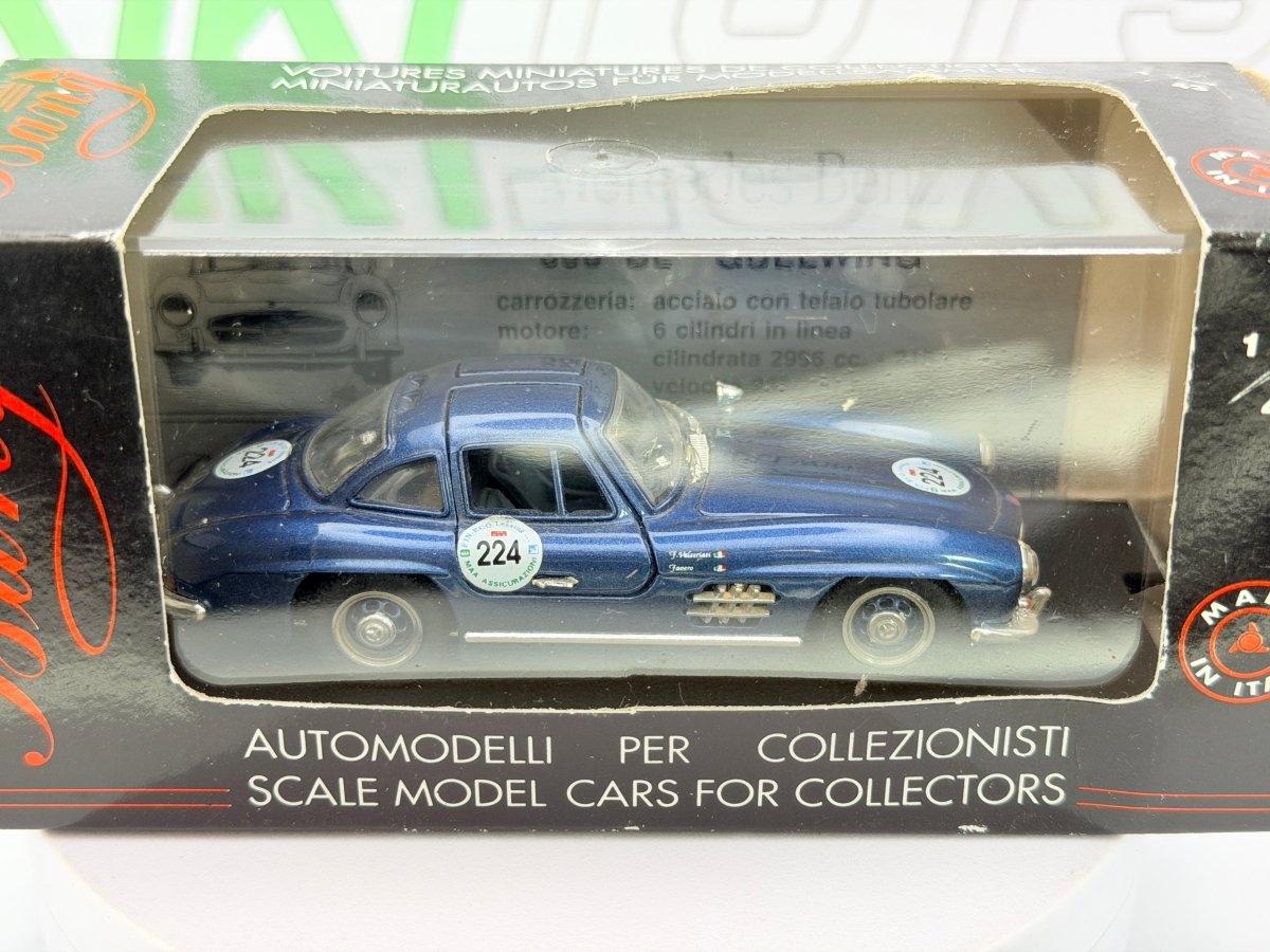 Mercedes Benz 300 SL Gullwing Bang 1/36 Blu metallizzato - RikiToys - Bang