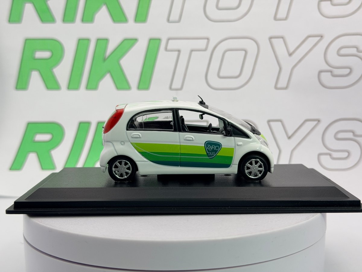 Mitsubishi i - Miev Edicola 1/43 Bianco - RikiToys - Edicola