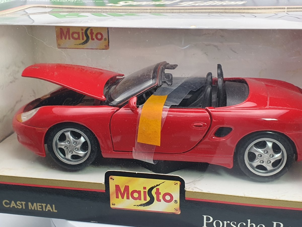 Porsche Boxster Maisto 1/43 Rosso 1996 - RikiToys - Maisto
