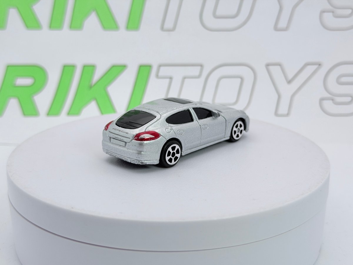 Porsche Panamera Turbo Maisto Argento - RikiToys - Maisto#