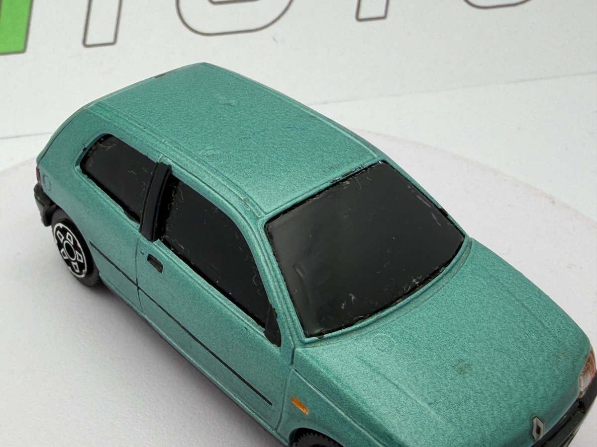 Renault Clio 1 Burago 1/43 Verde 1990 - RikiToys - Burago