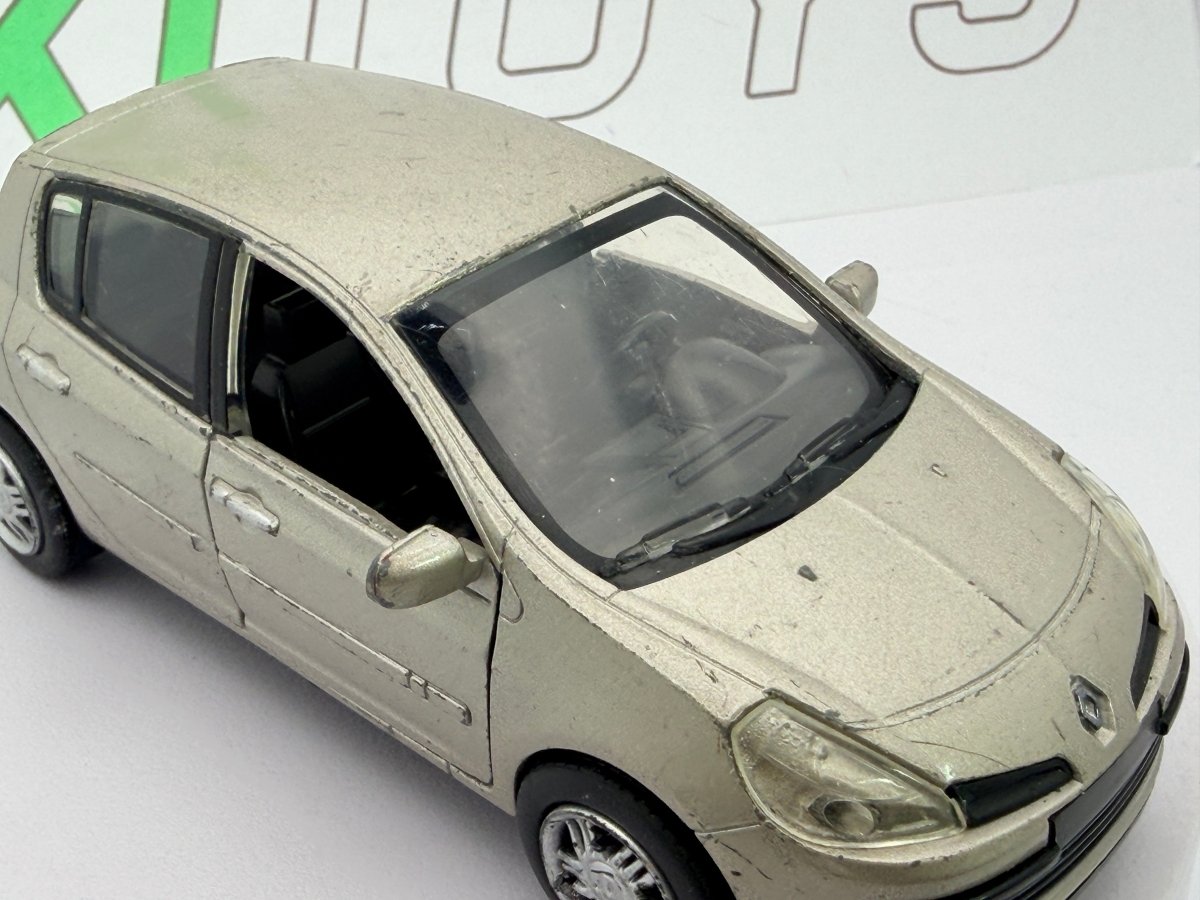 Renault Clio 3 New Ray 1/35 Argento - RikiToys - New Ray